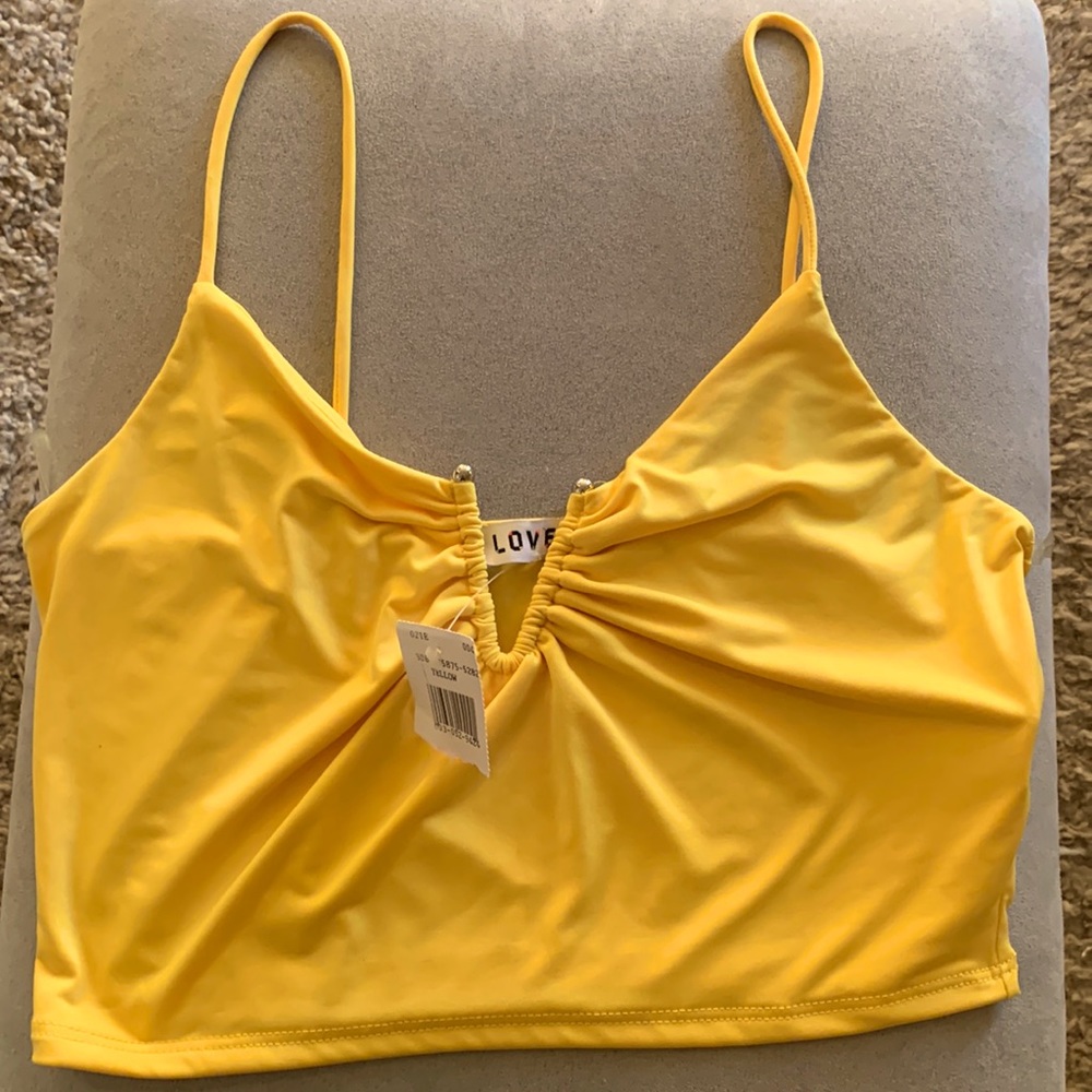 Yellow crop top: medium | Denim crop top: medium